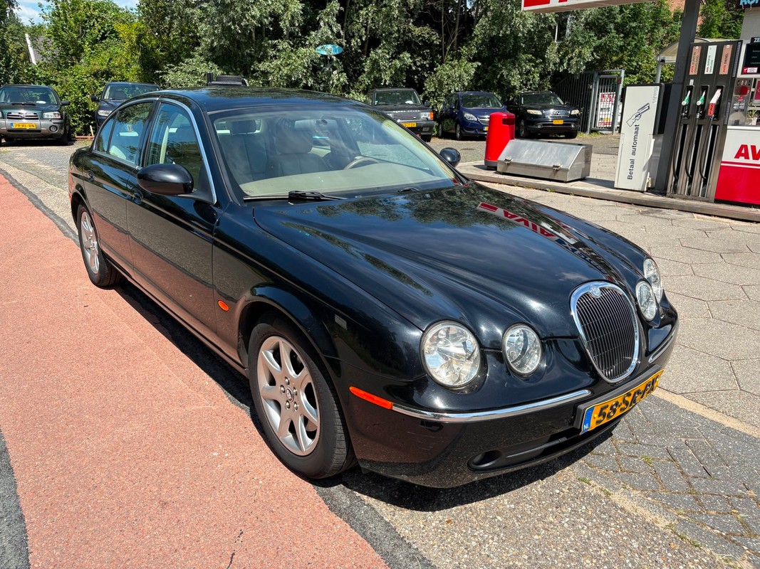 Jaguar S-Type
