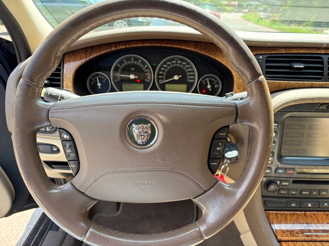 Jaguar S-Type