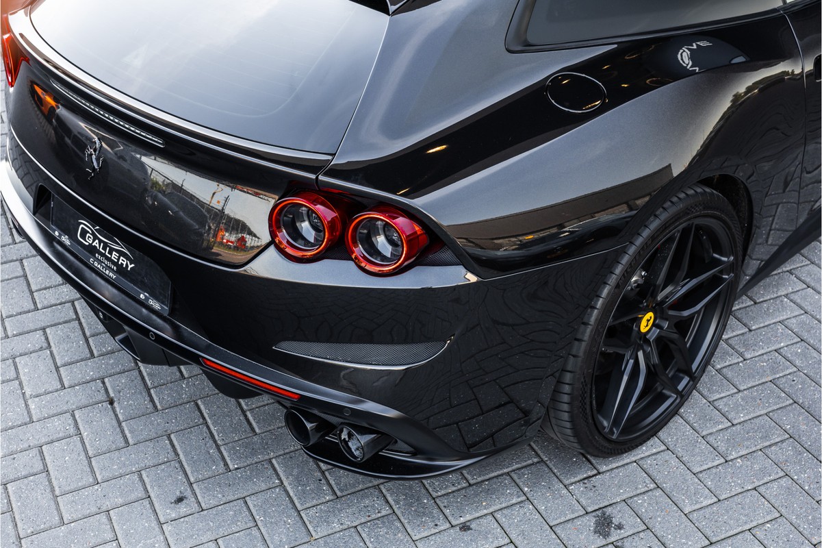 Ferrari GTC4Lusso