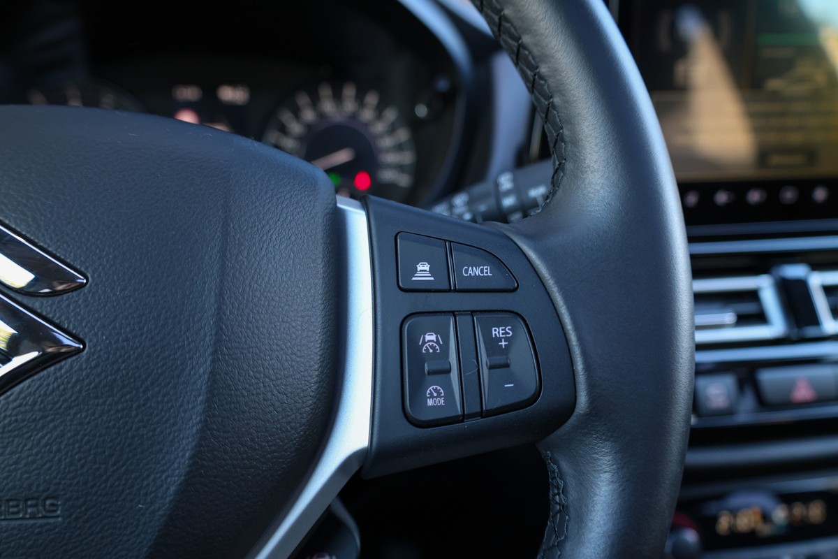 Suzuki S-Cross