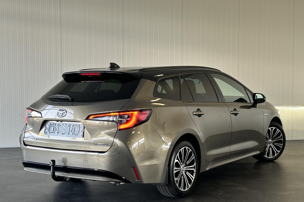 Toyota Corolla Touring Sports