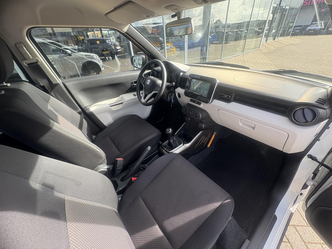 Suzuki Ignis