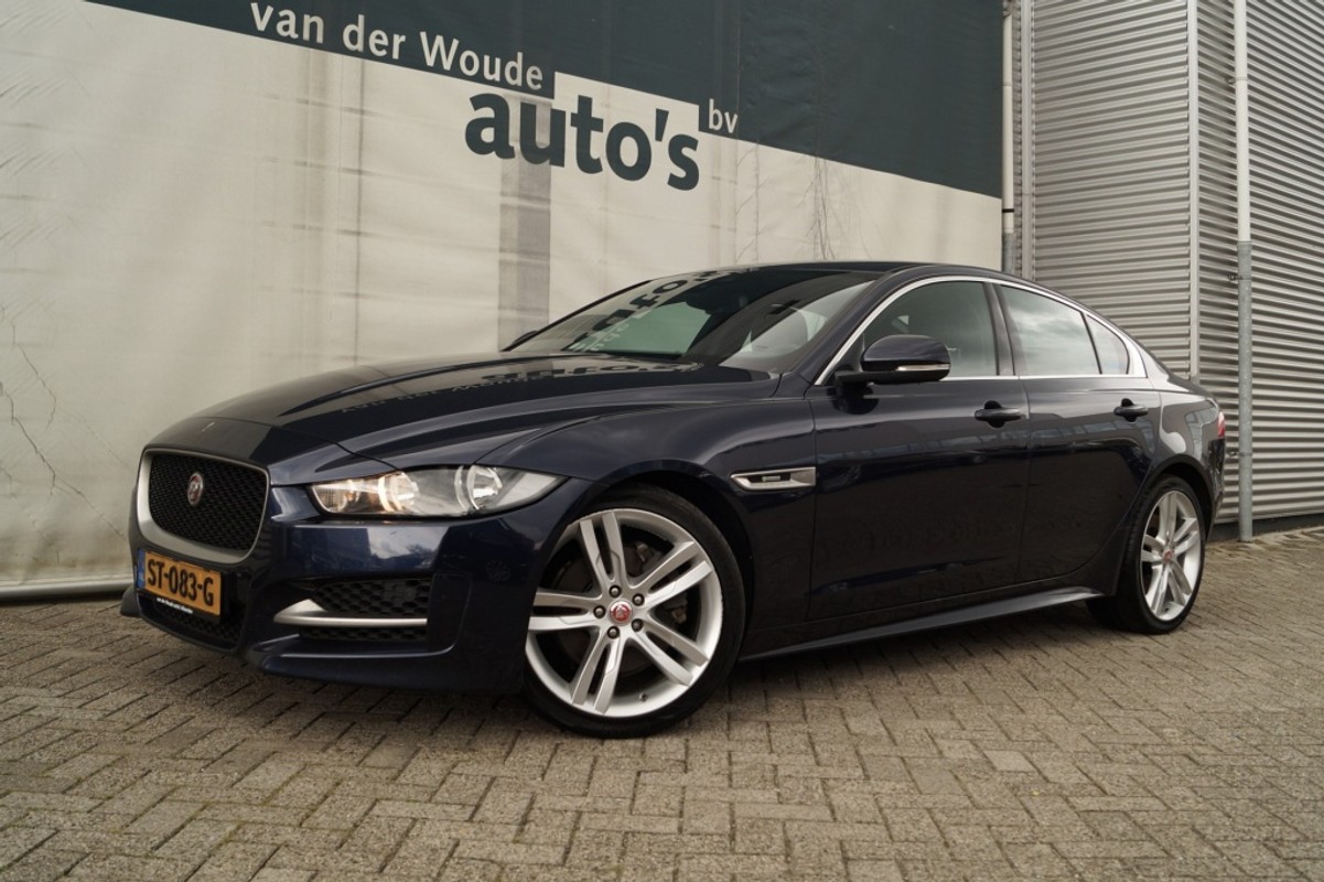 Jaguar XE