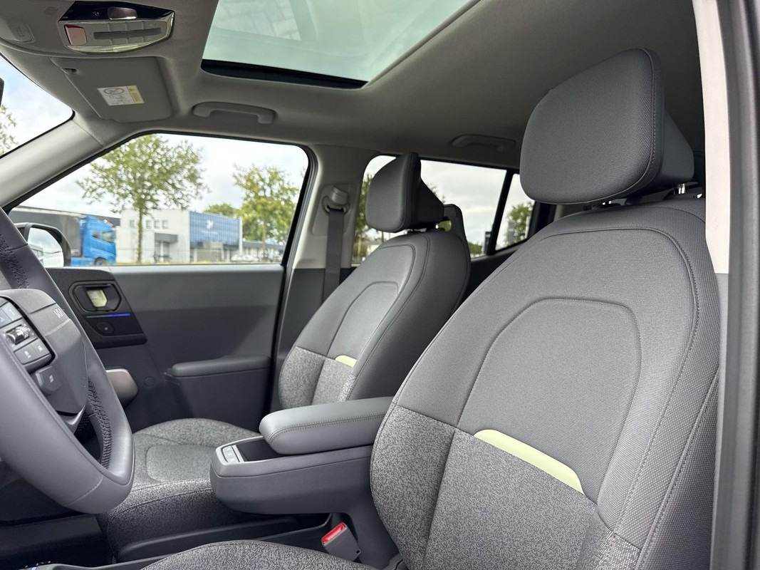 Kia EV2