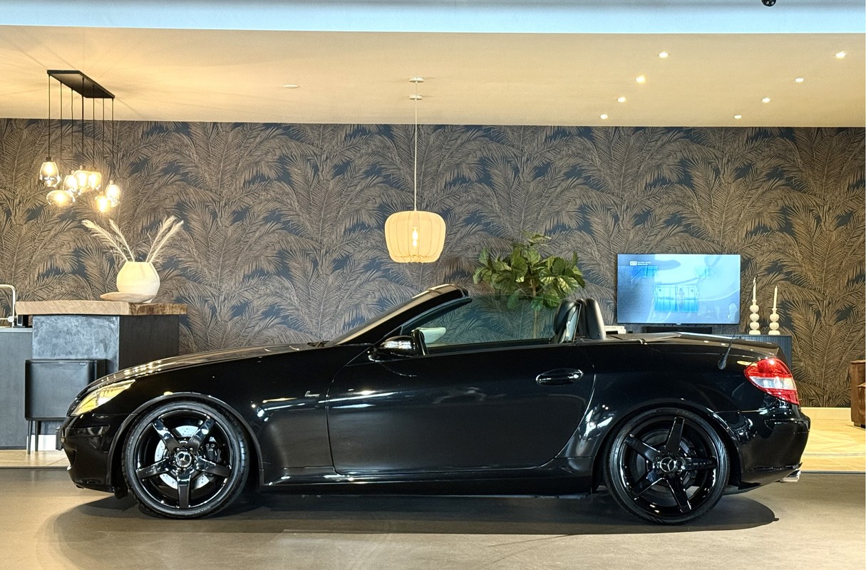 Mercedes-Benz SLK