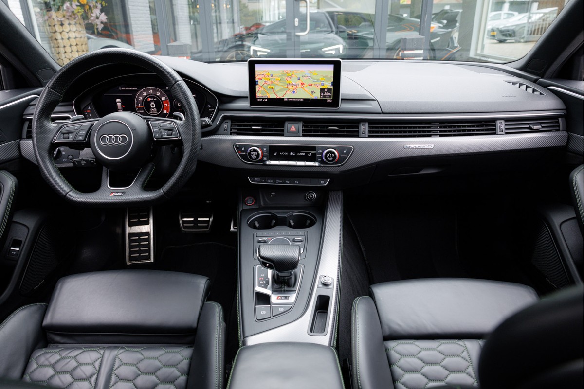 Audi RS4