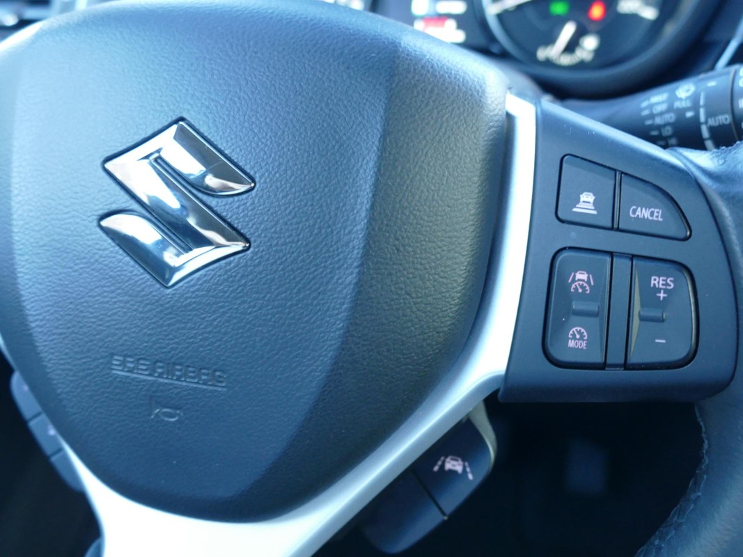 Suzuki S-Cross