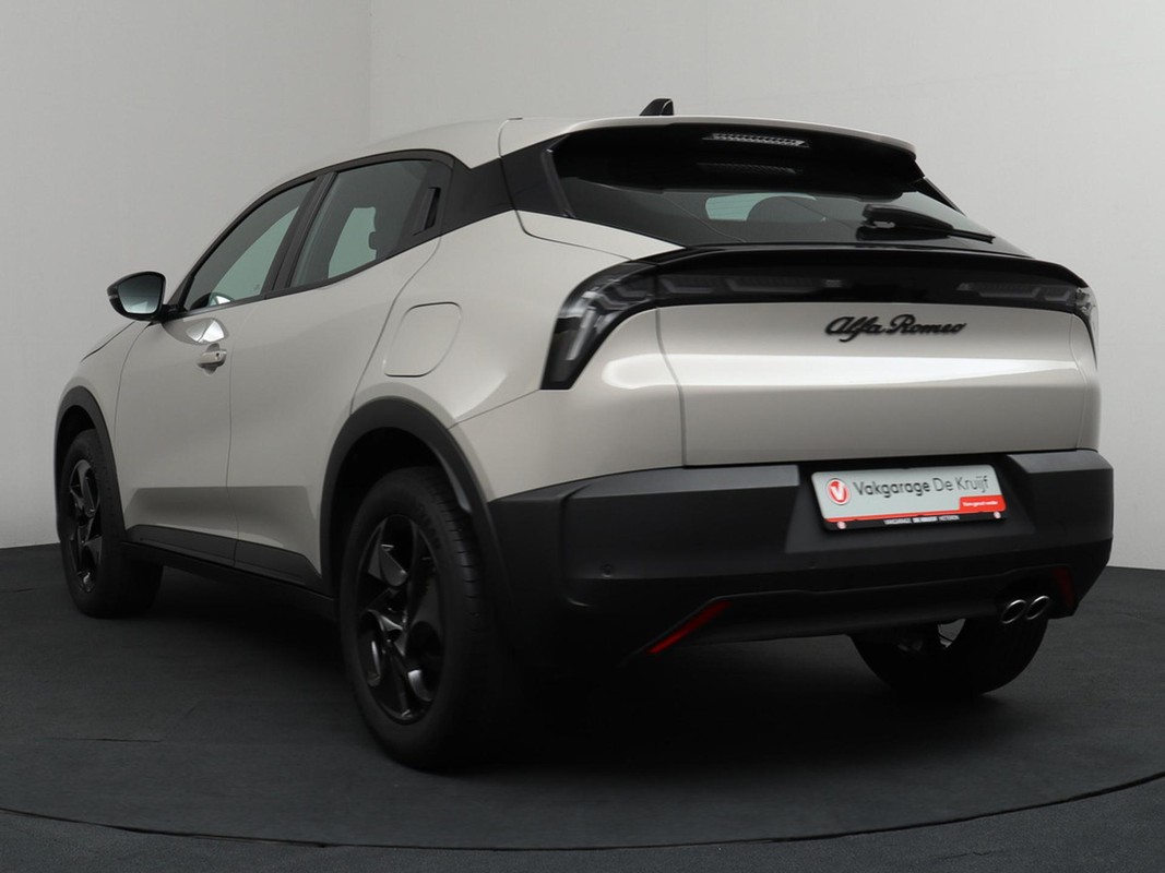 Alfa Romeo Junior