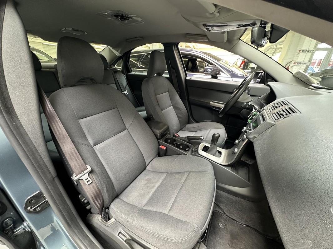 Volvo S40