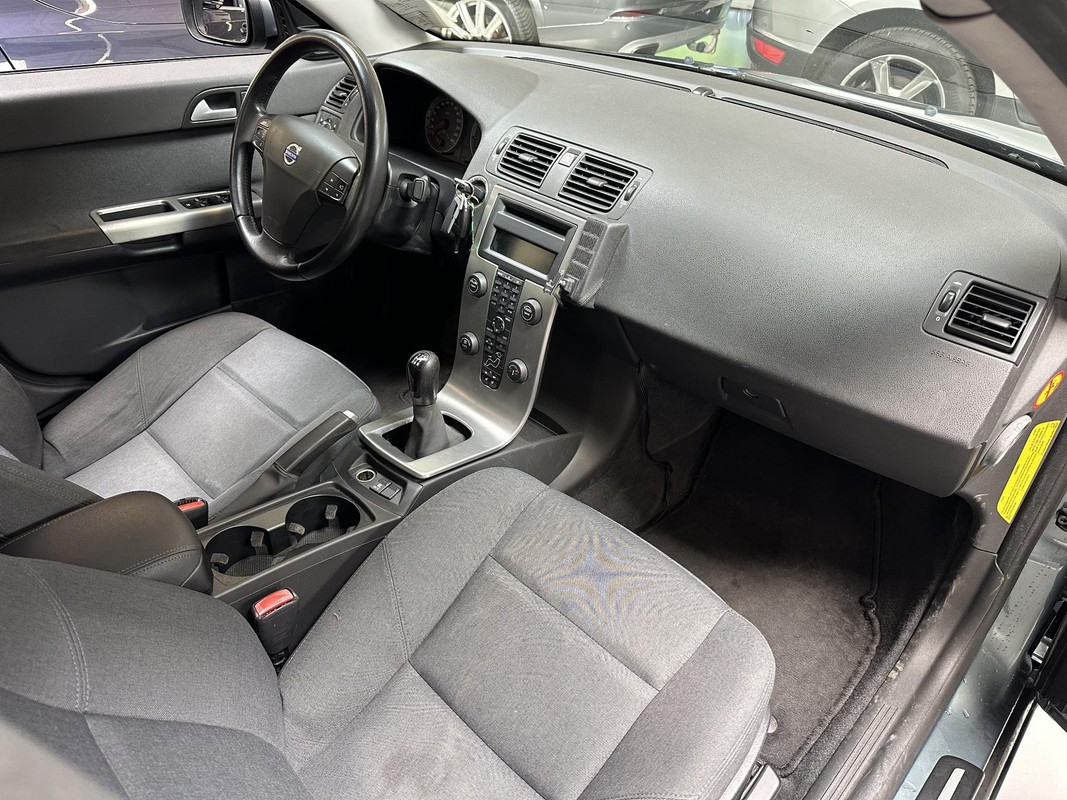Volvo S40