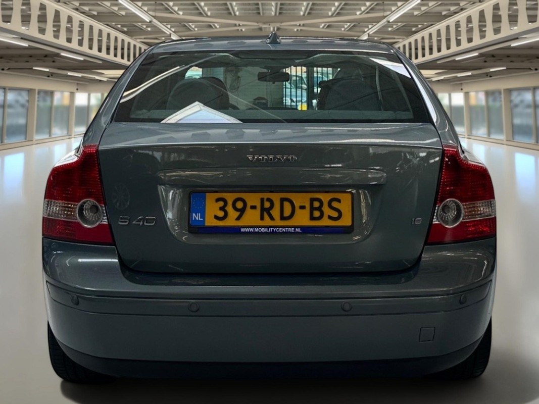 Volvo S40