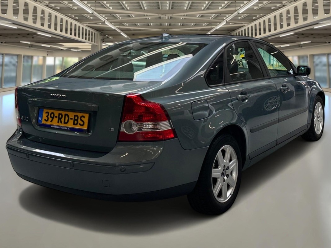 Volvo S40
