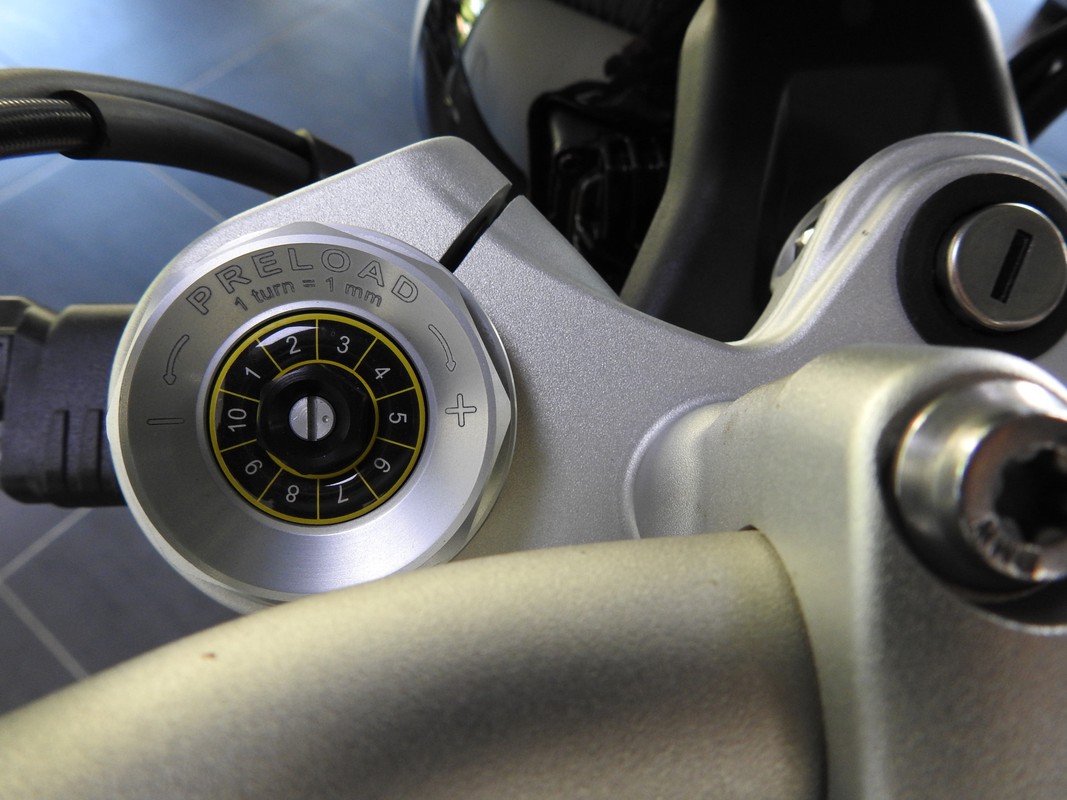 BMW R 12