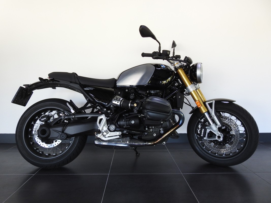 BMW R 12