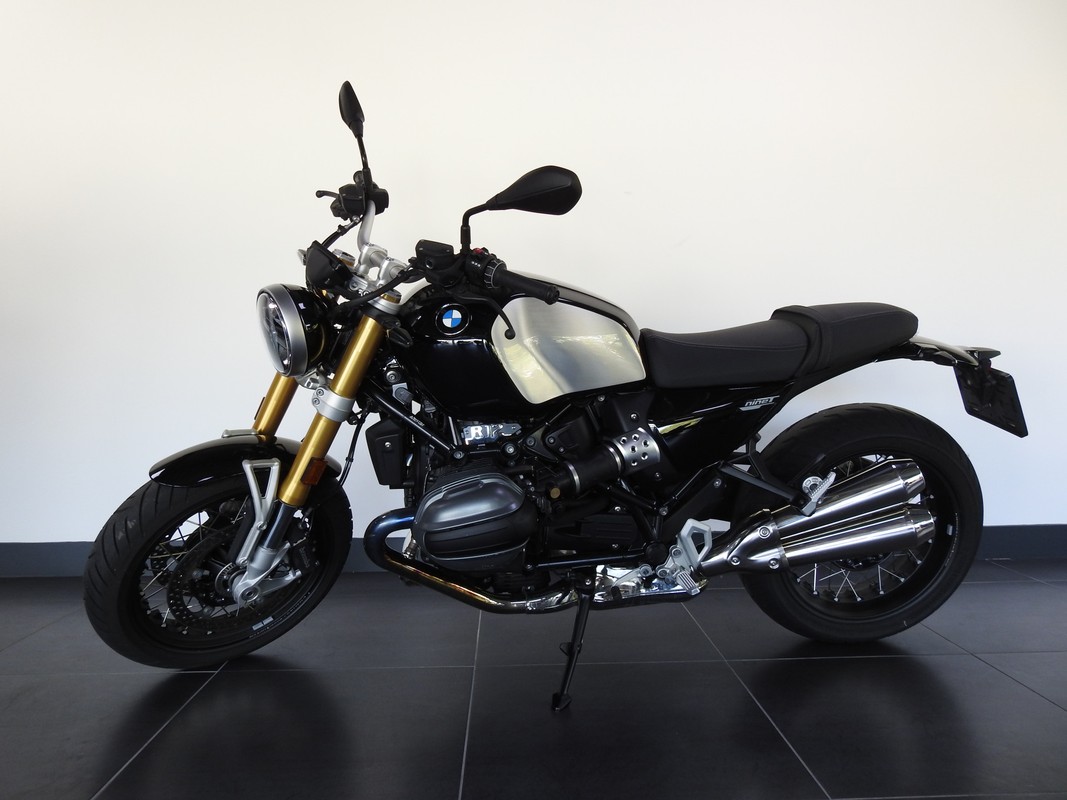 BMW R 12