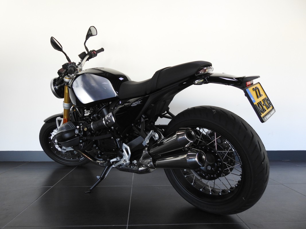 BMW R 12