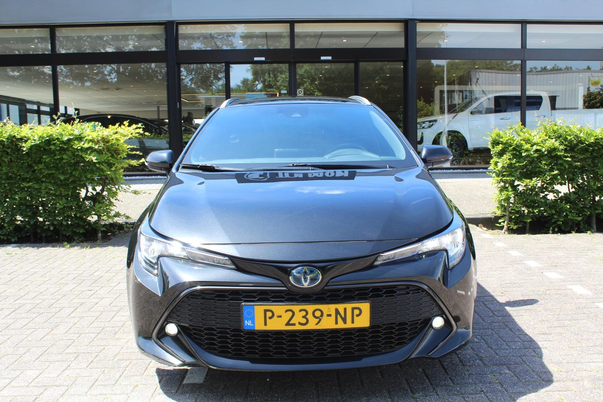 Toyota Corolla Touring Sports