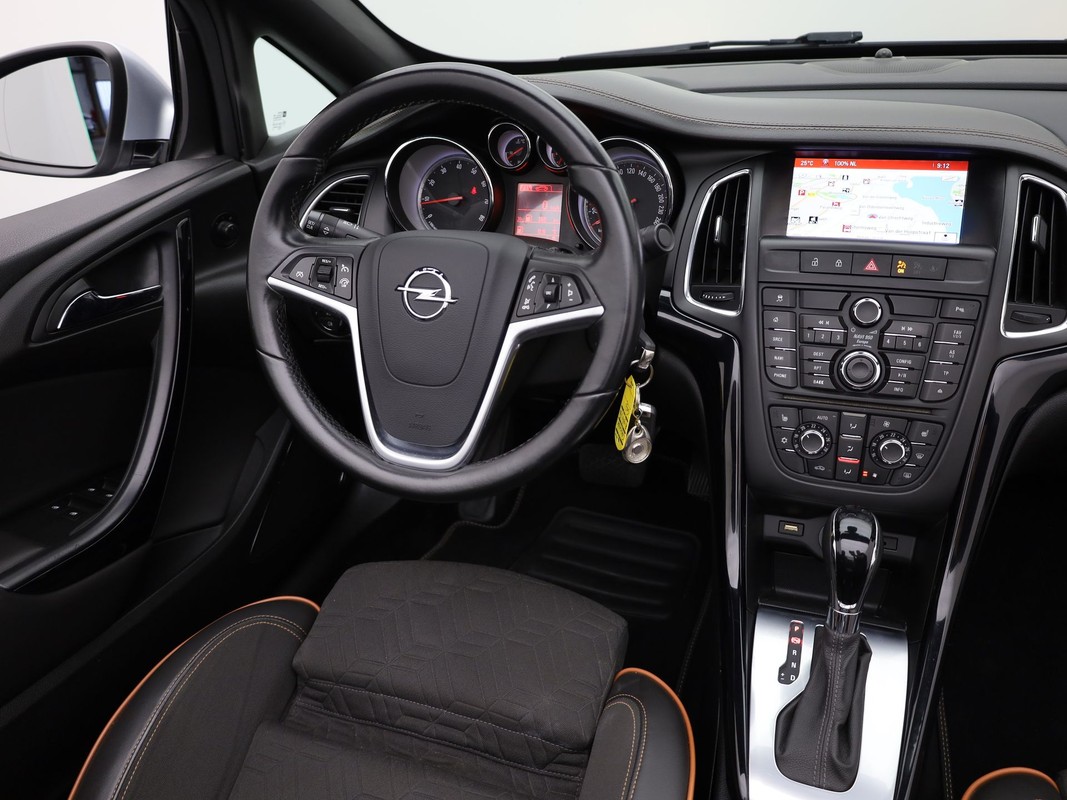 Opel Cascada