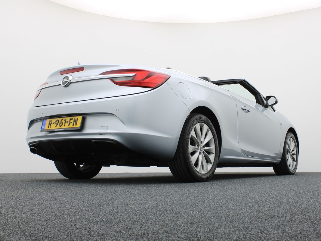 Opel Cascada