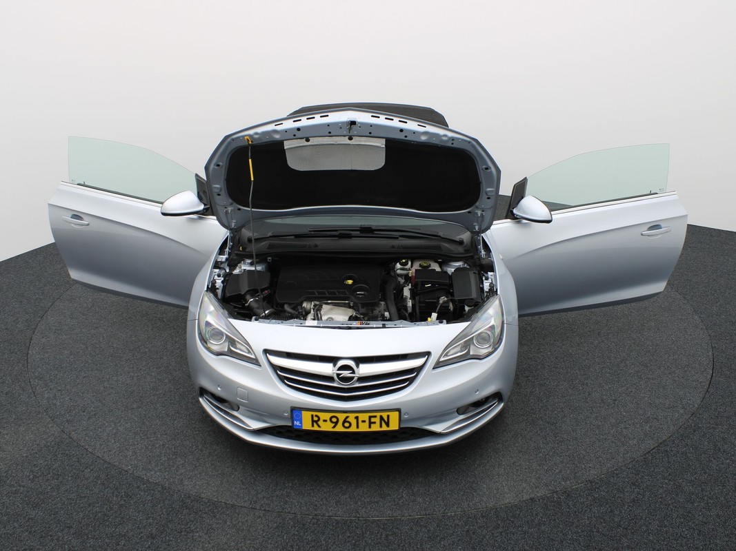 Opel Cascada