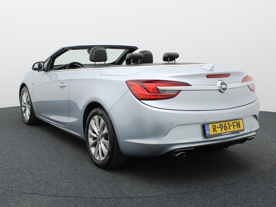 Opel Cascada