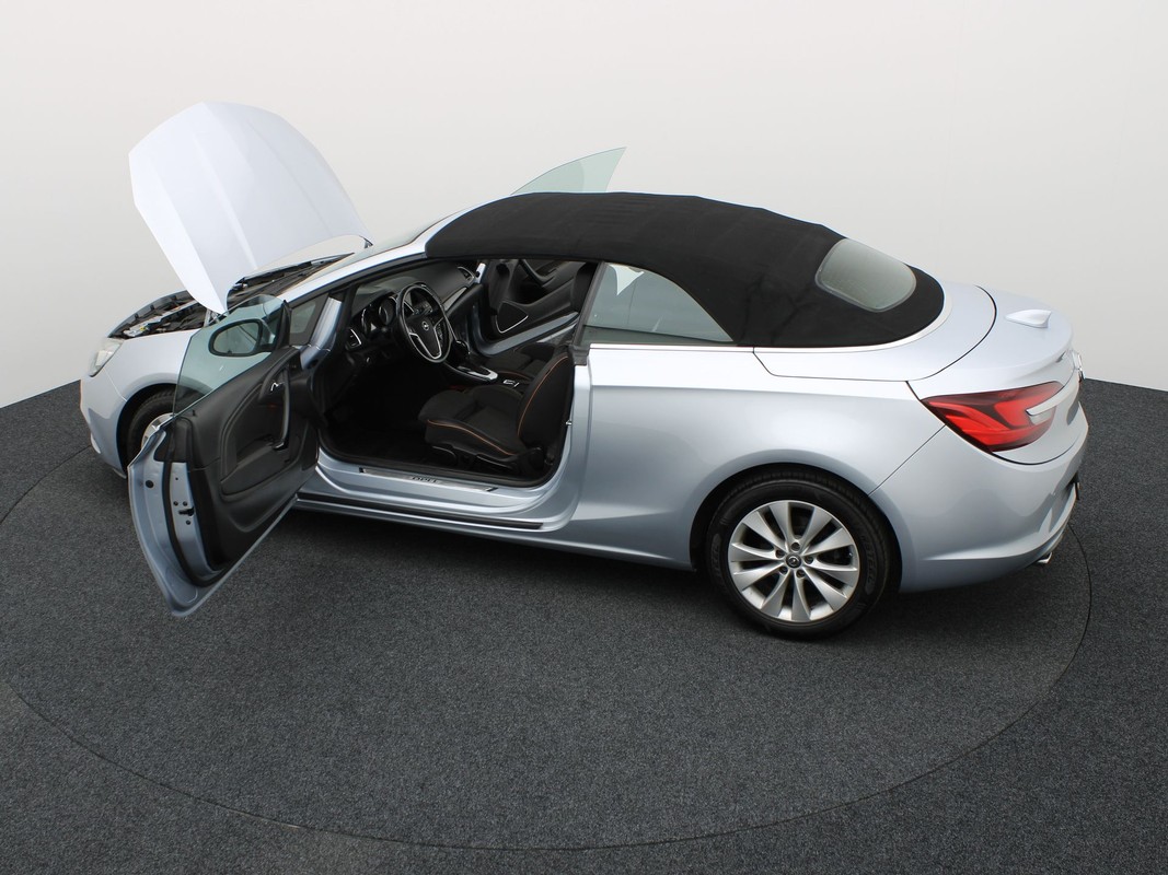Opel Cascada