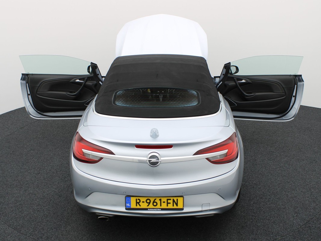 Opel Cascada