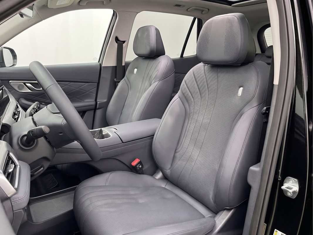 Geely Starray EM-i