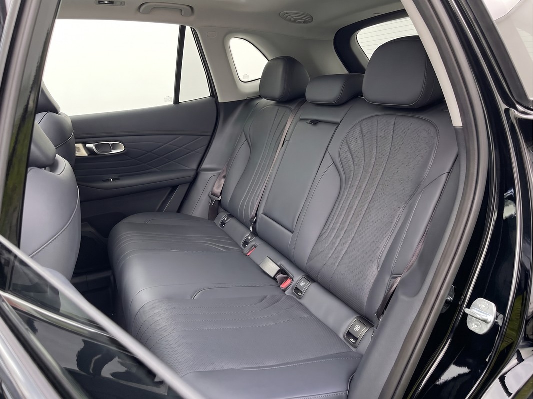 Geely Starray EM-i