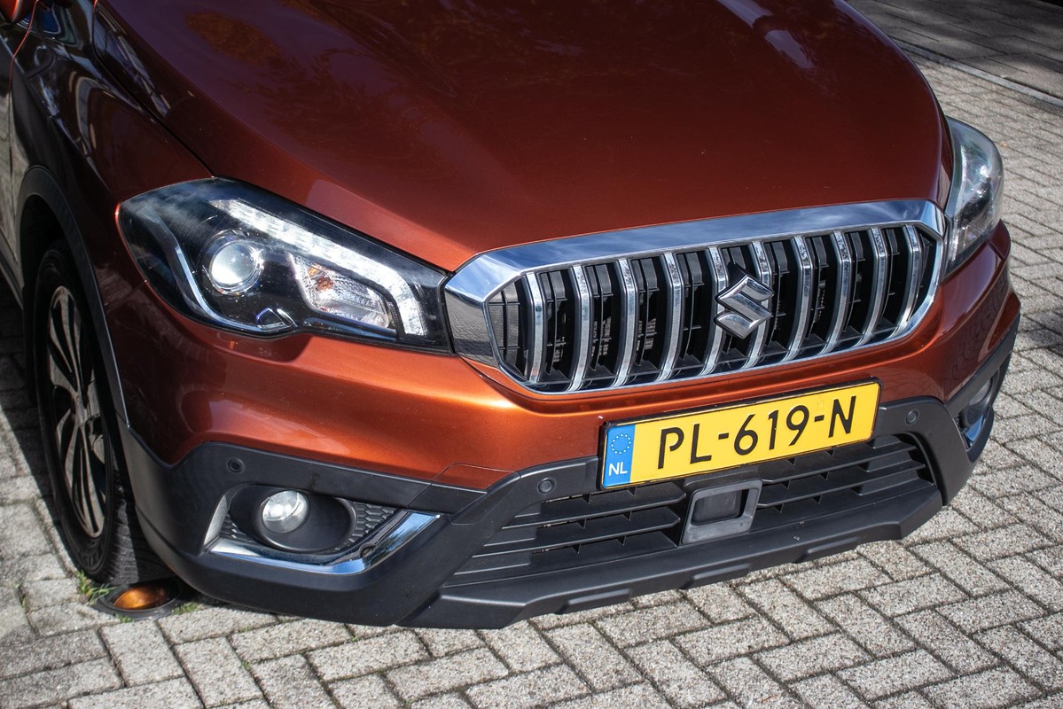 Suzuki S-Cross