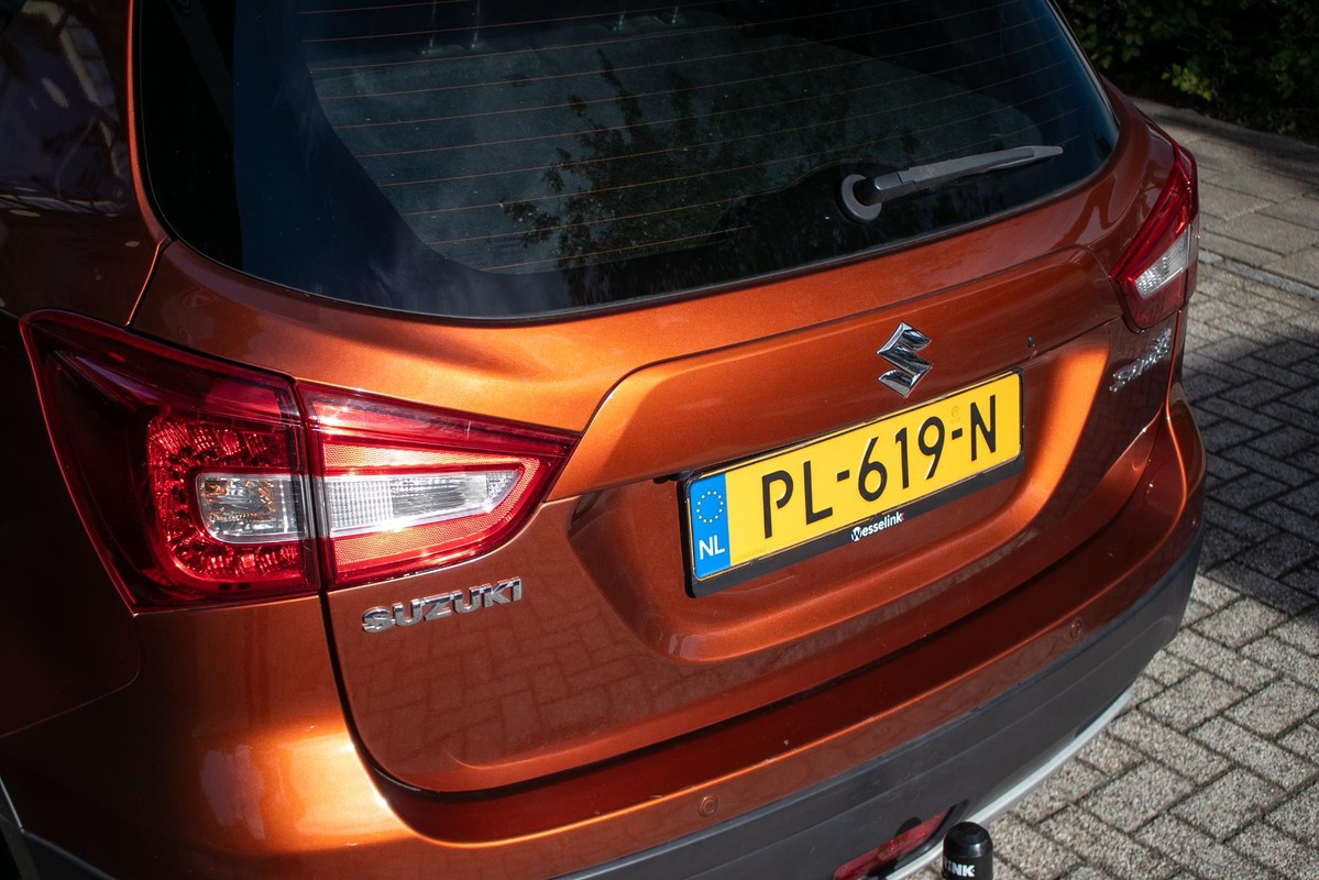 Suzuki S-Cross