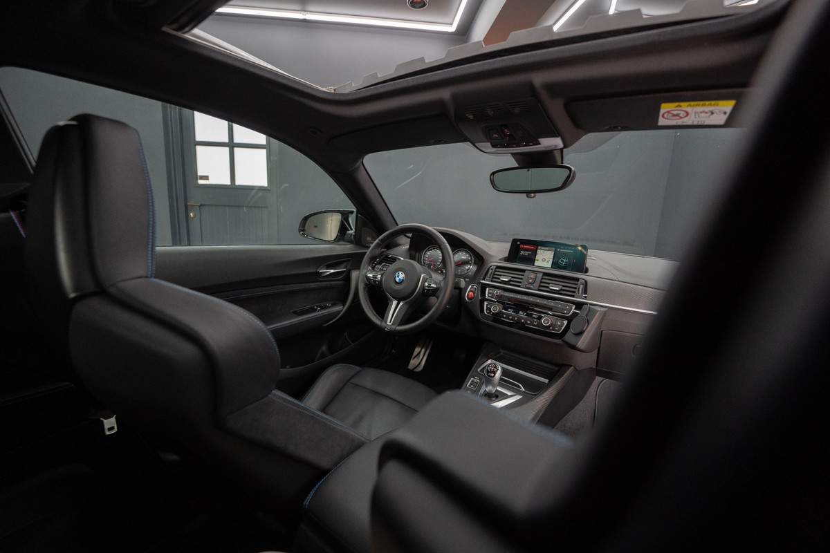 BMW M2