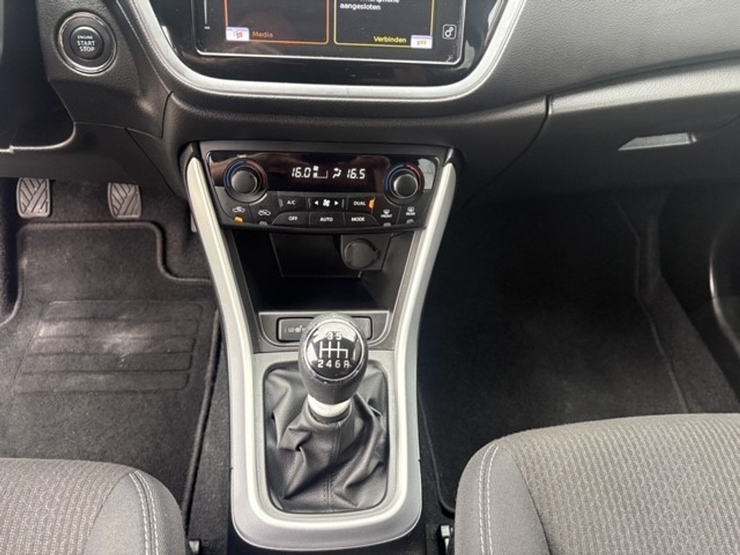 Suzuki S-Cross