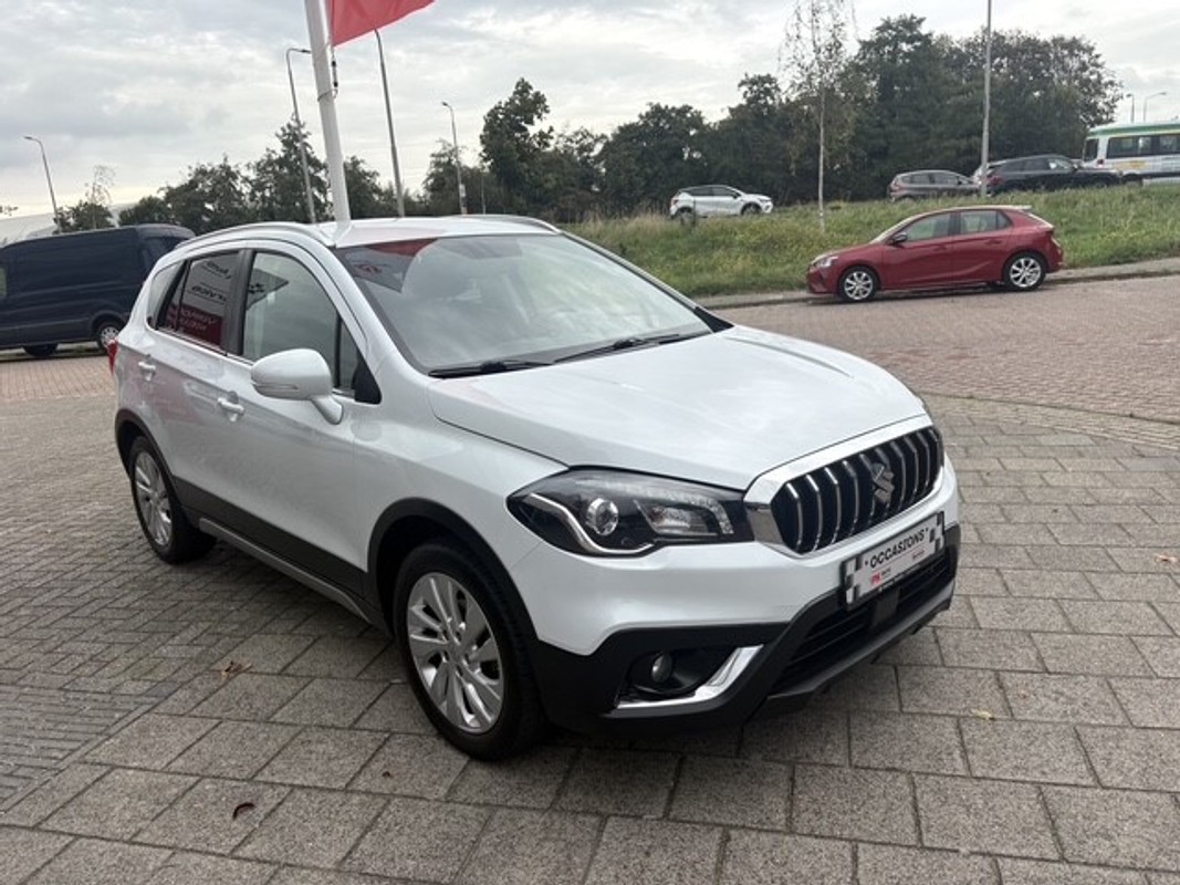 Suzuki S-Cross