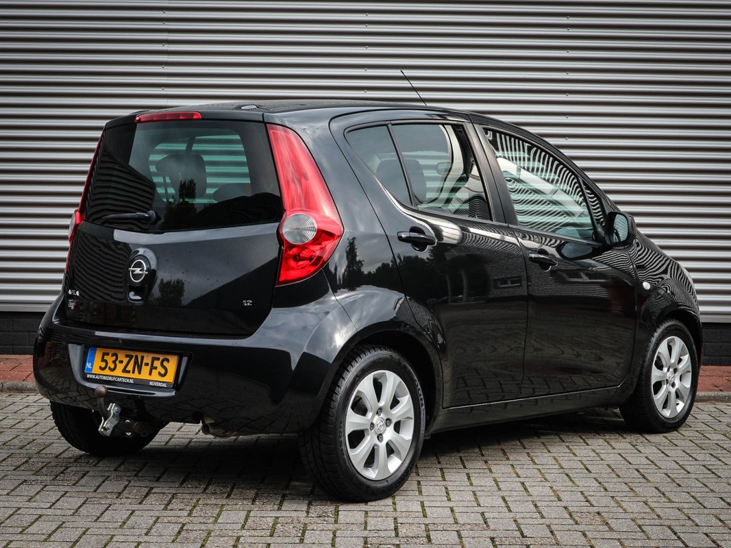 Opel Agila