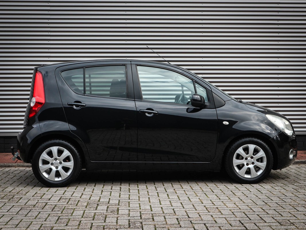 Opel Agila