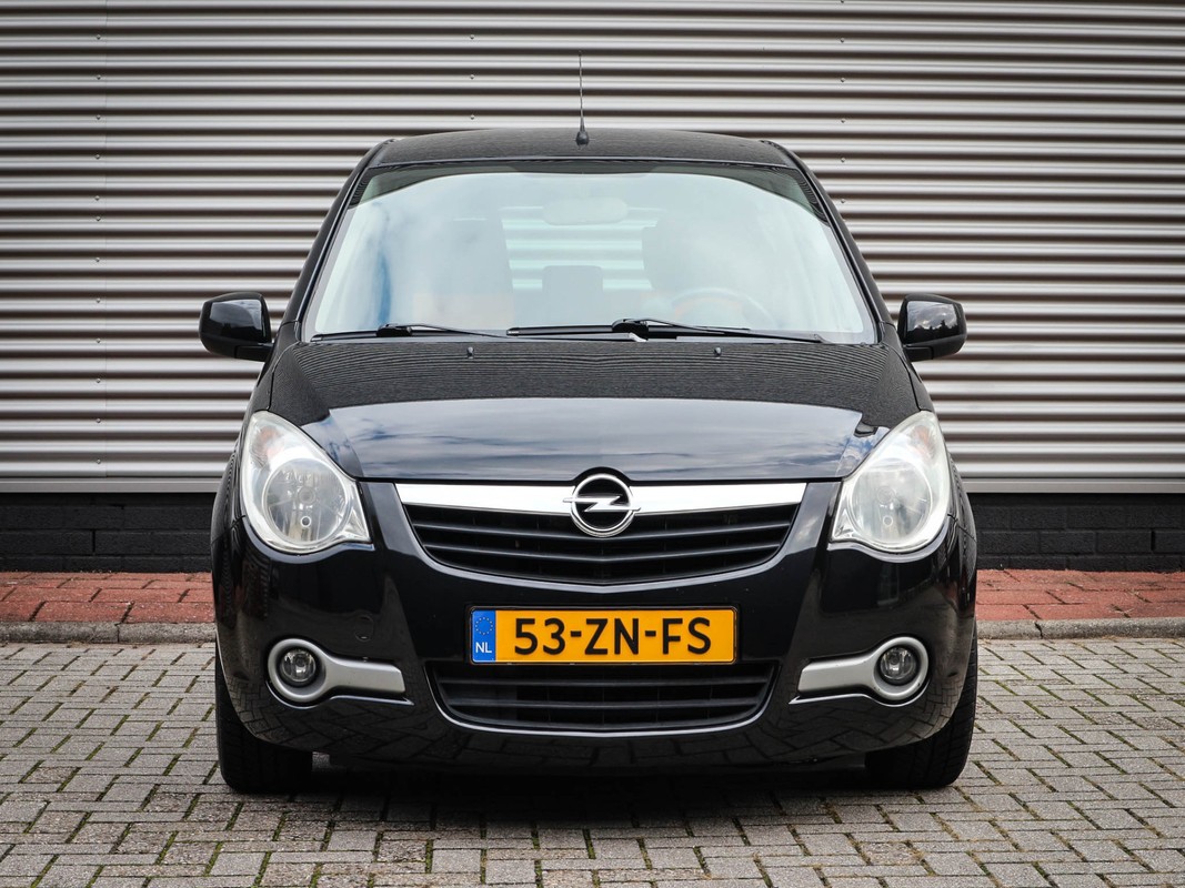 Opel Agila