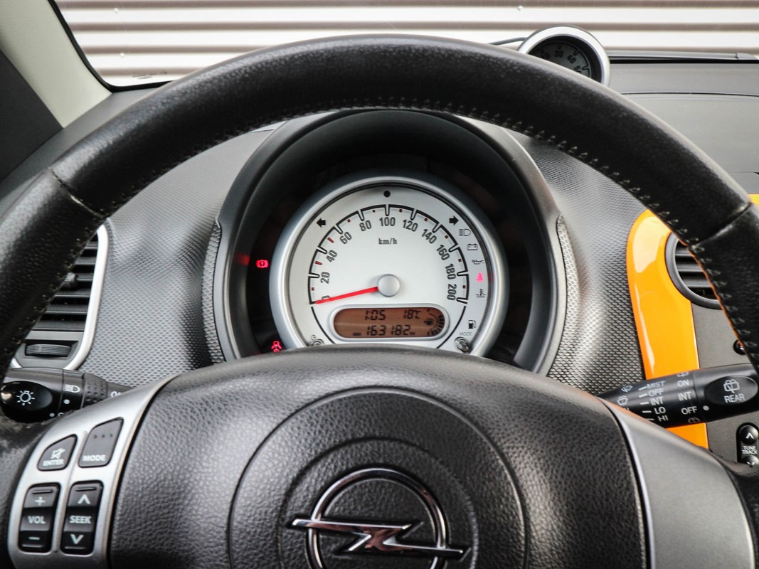 Opel Agila