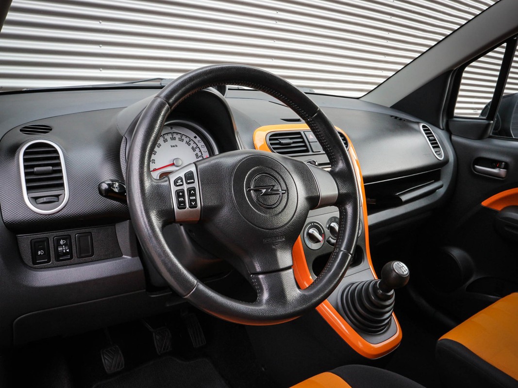Opel Agila