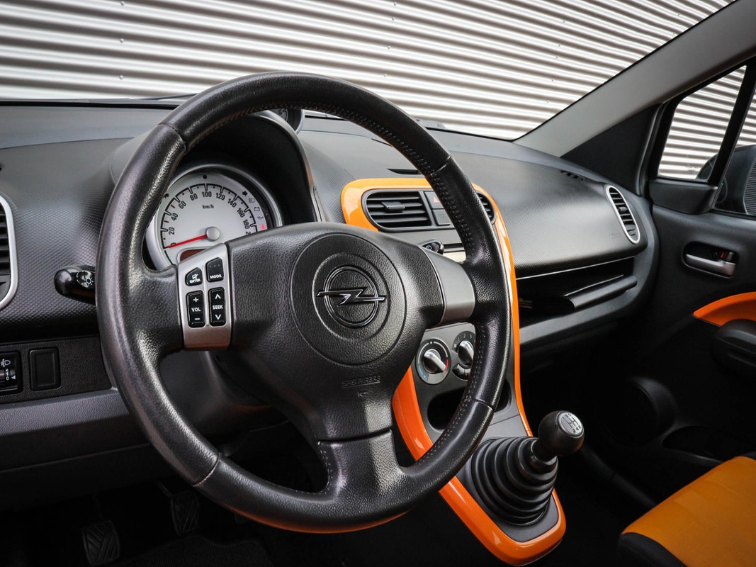 Opel Agila