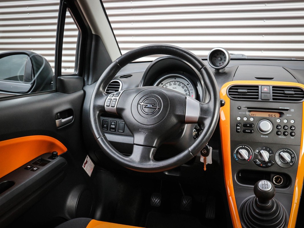 Opel Agila