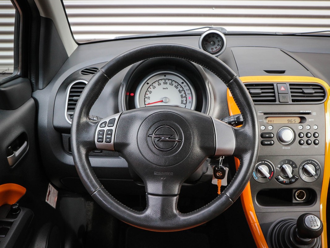 Opel Agila