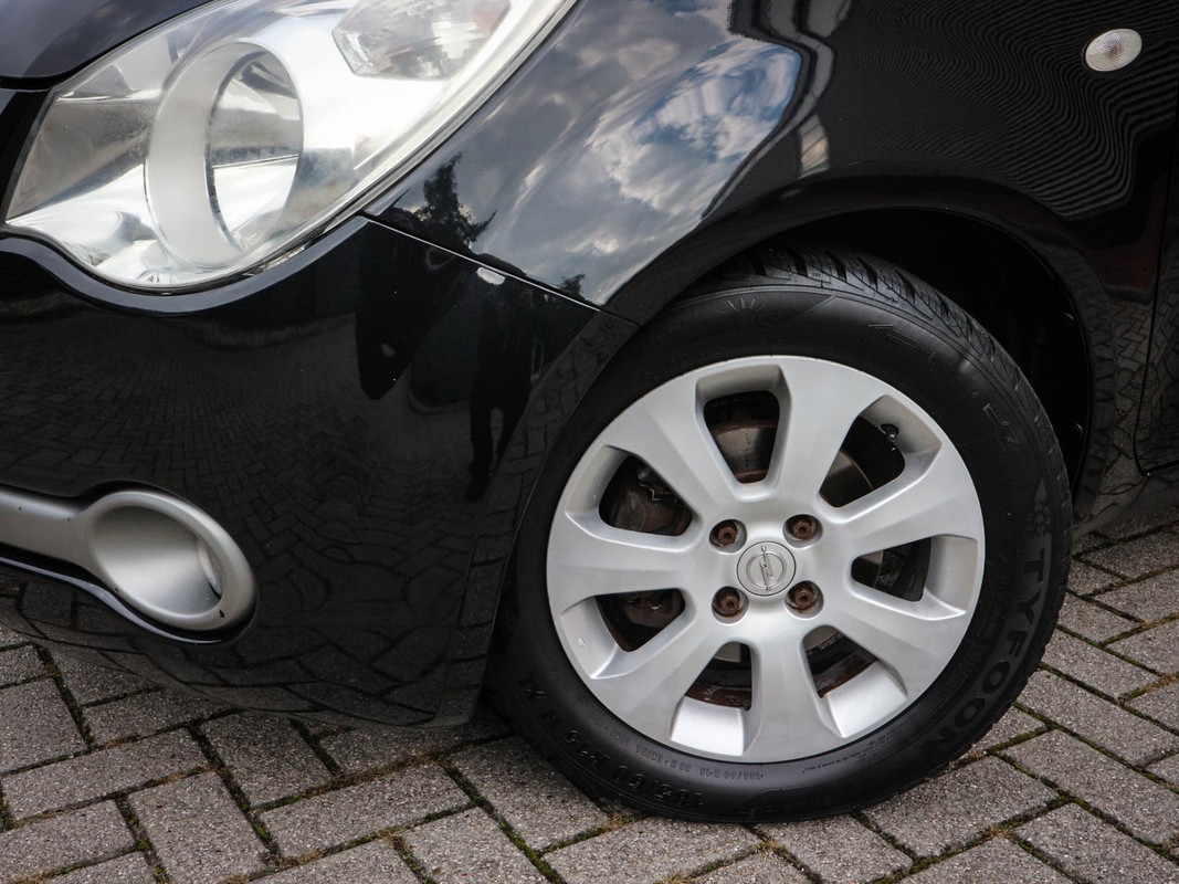 Opel Agila