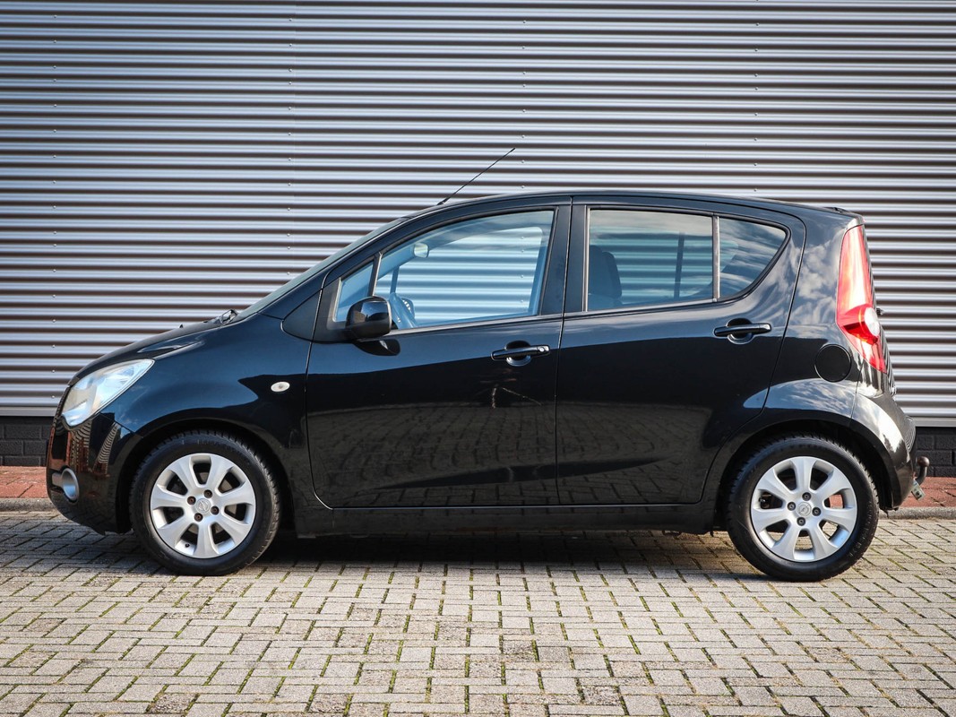 Opel Agila