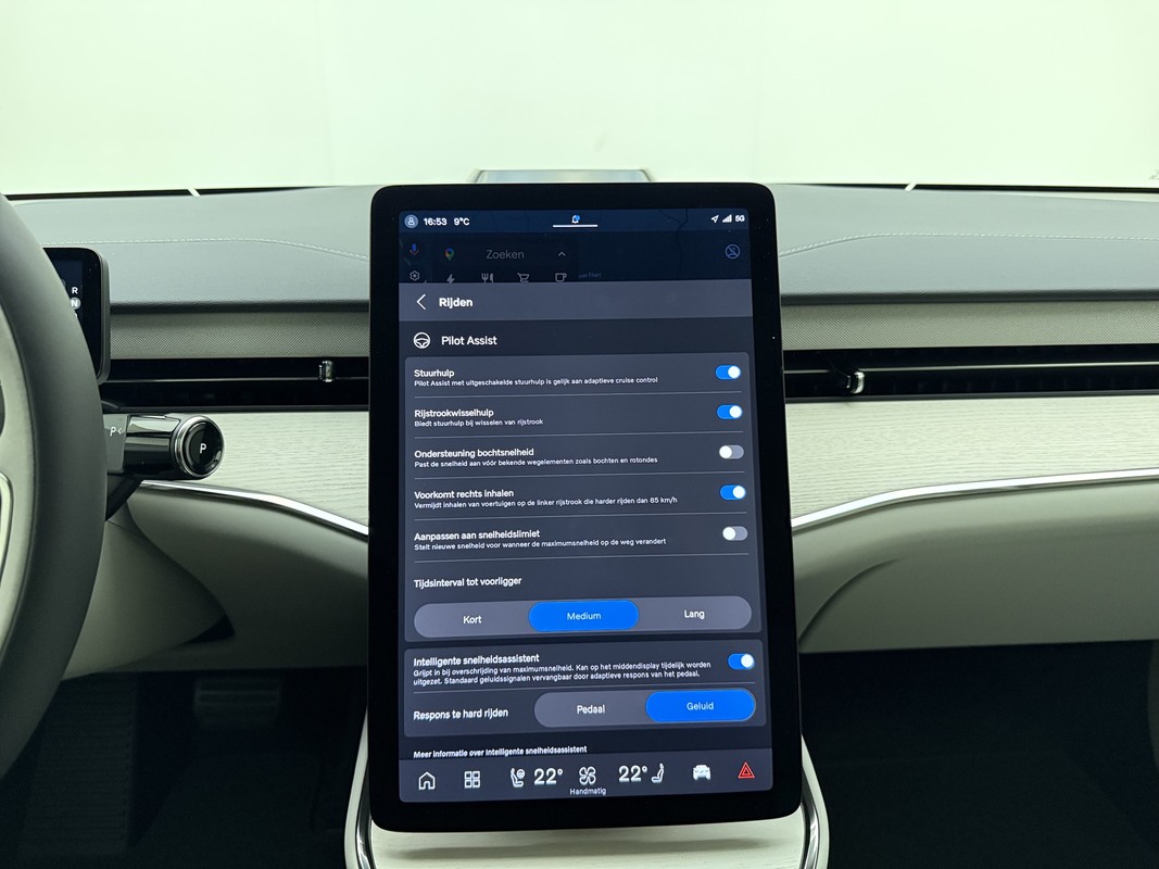 Volvo ES90