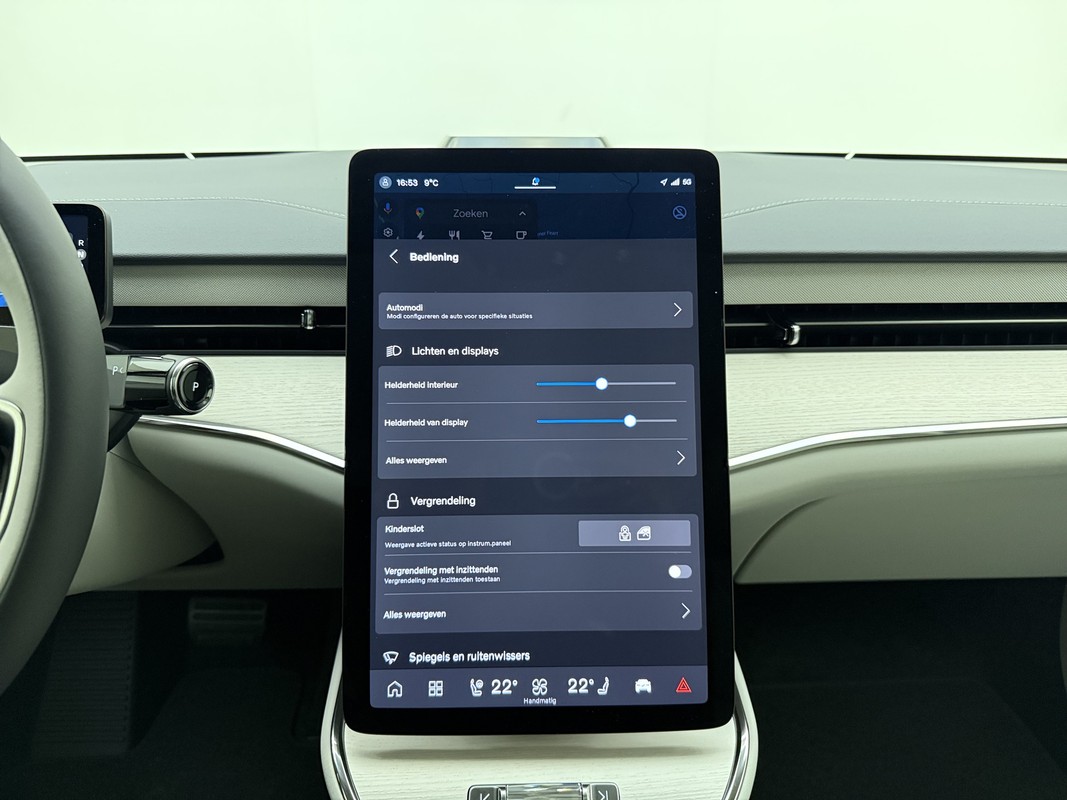 Volvo ES90