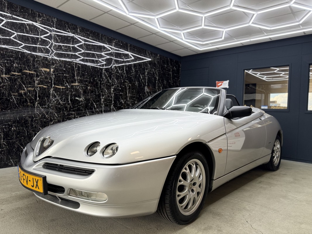 Alfa Romeo Spider