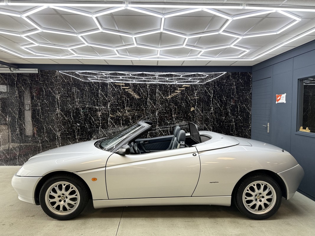 Alfa Romeo Spider