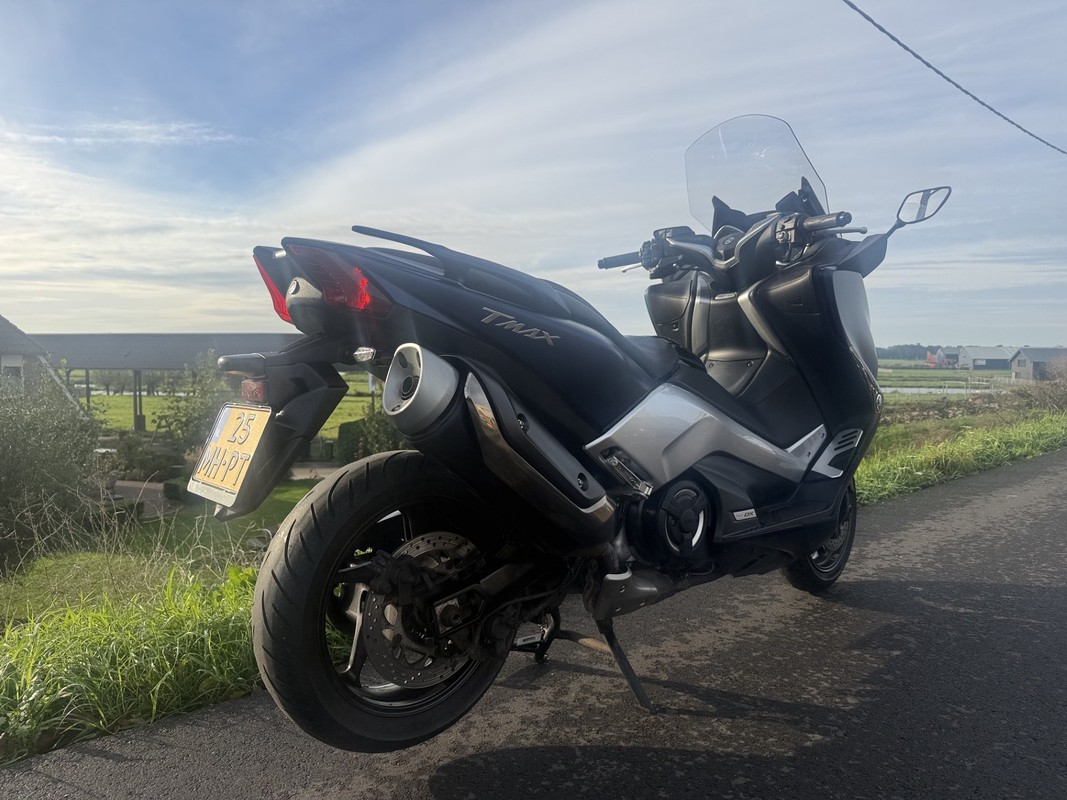Yamaha T-MAX