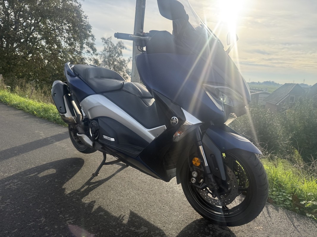 Yamaha T-MAX